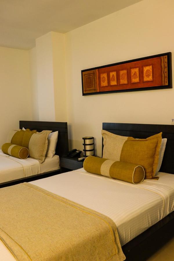 Hotel Medellin Gold ภายนอก รูปภาพ
